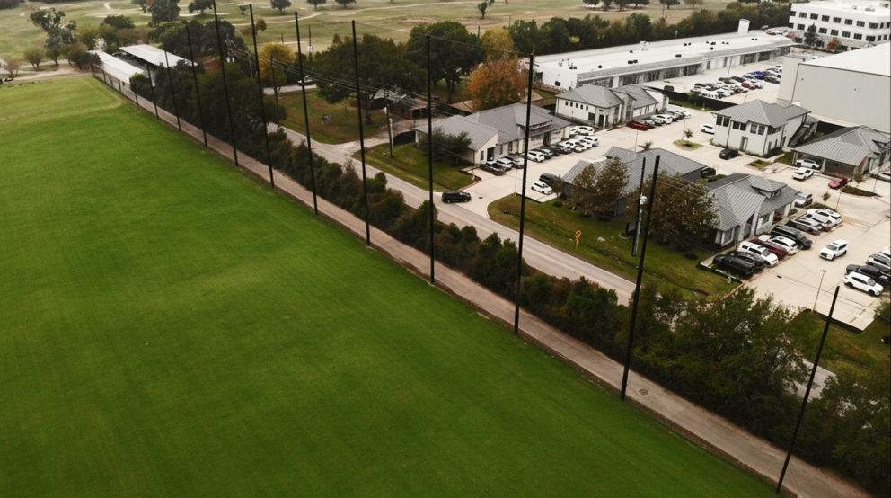 custom golf course netting system at BlackHorse Golf Club driving range